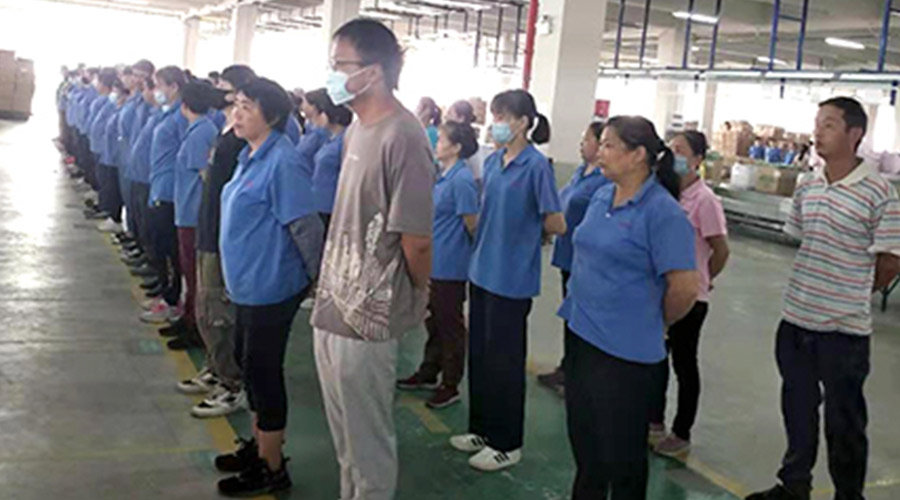 8.12國(guó)際青年日  金環(huán)電器激勵(lì)青年員工奮發(fā)進(jìn)?。〔回?fù)韶華！